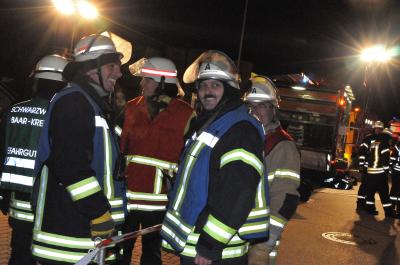 Donaueschingen: Ausgelaufene Gefahrgutfluessigkeit fuehrt zu Grosseinsatz